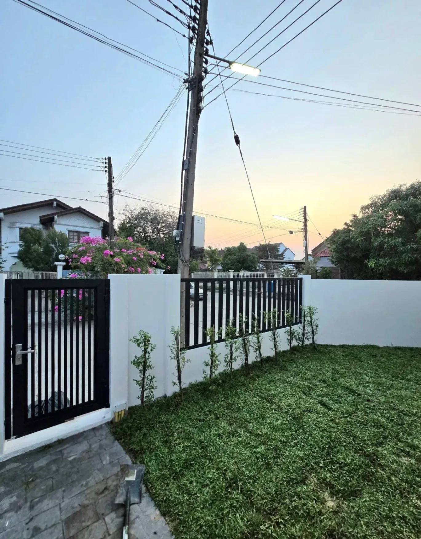 出售 别墅/住宅 - 🏡 [ขาย] บ้านเดี่ยวพร้อมโฮมออฟฟิศแยกส่วน ที่ดินใหญ่ จอดรถสะใจ | หมู่บ้านเมืองเอก โครงการ 3 (รังสิต) 房源搜索 兰实 • 曼谷 - Image 20
