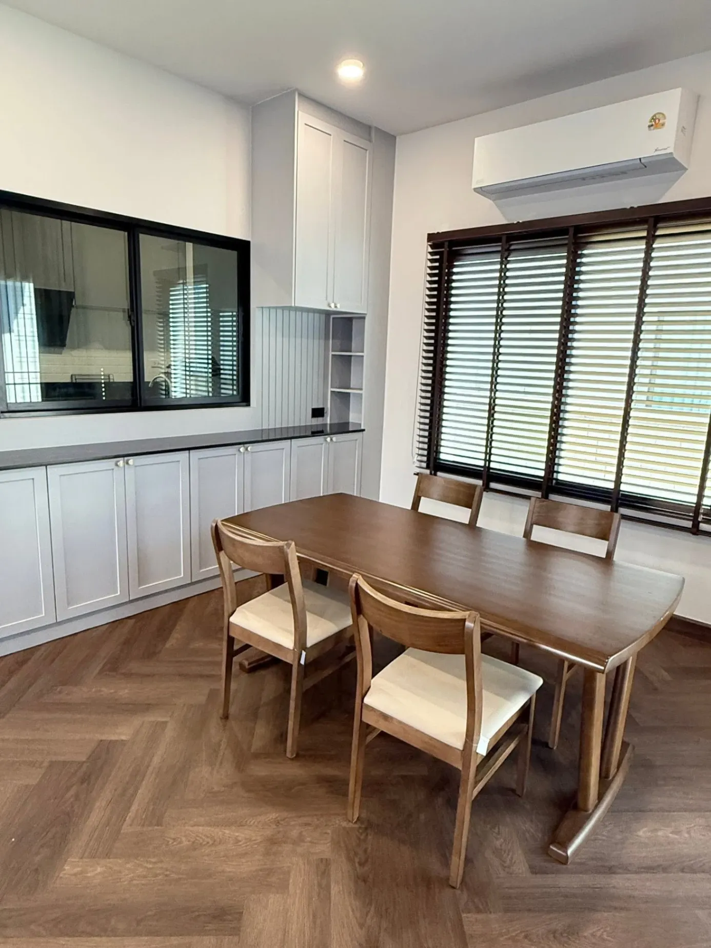 Sale/Rent Single House - 🌟 ขาย/ให้เช่าบ้านเดี่ยวหลังริม ซอยส่วนตัว เฟอร์นิเจอร์ครบพร้อมอยู่ | บริทาเนีย บางนา - ศรีวารี (Britania Bangna - Srivaree) 🏡✨ Properties Bang Na • Bangkok - Image 8