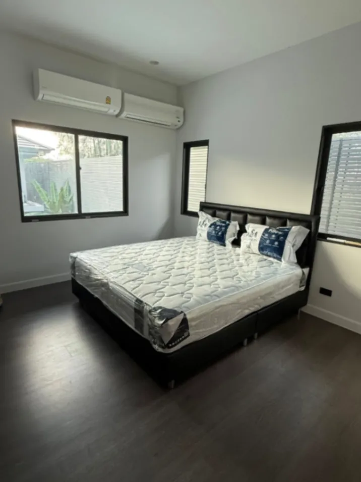 Rent Single House - [ให้เช่า] ✨ บ้านเดี่ยวหรูพร้อมอยู่ ✨ เศรษฐสิริ กรุงเทพกรีฑา 2 📍 ทำเลศักยภาพ ใกล้สวนส่วนกลาง บรรยากาศร่มรื่นเป็นส่วนตัว 🌳🍃 Properties Krungthep Kreetha • Bangkok - Image 15