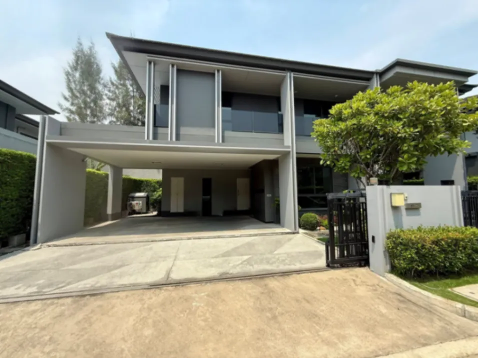 Rent Single House - [ให้เช่า] ✨ บ้านเดี่ยวหรูพร้อมอยู่ ✨ เศรษฐสิริ กรุงเทพกรีฑา 2 📍 ทำเลศักยภาพ ใกล้สวนส่วนกลาง บรรยากาศร่มรื่นเป็นส่วนตัว 🌳🍃 Properties Krungthep Kreetha • Bangkok - Image 1