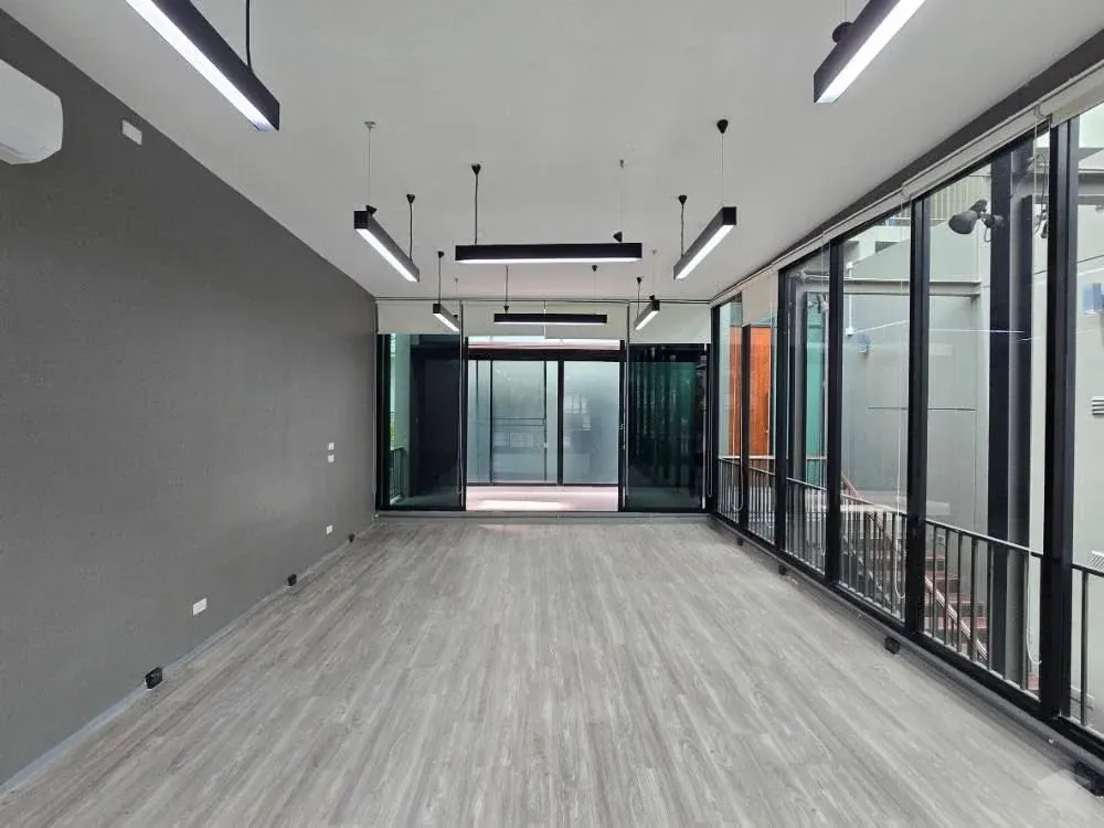 Rent Office Space - 🌟 ให้เช่าโฮมออฟฟิศพร้อมใช้งาน ทำเลทองรัชดา–พระราม 9 | THE PENTAS 🏙️✨ Properties Rama 9 • Bangkok - Image 7