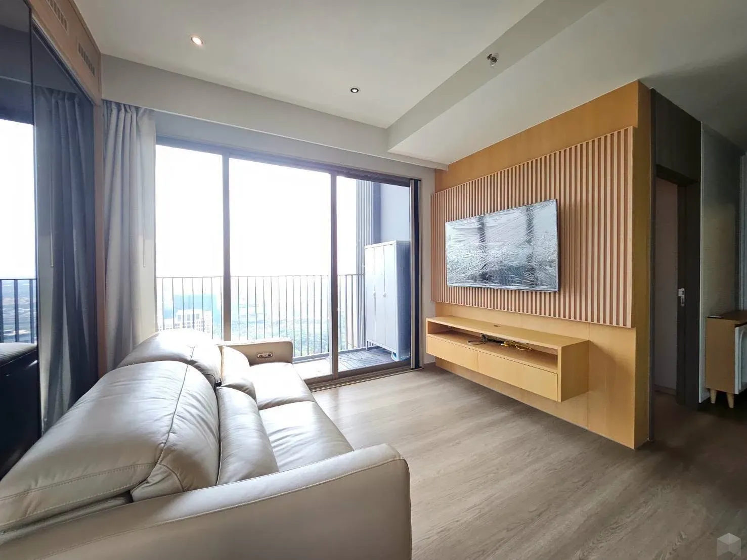 Rent Condo - ✨🌳 ให้เช่าคอนโดหรู 3BR ห้องมุม วิวป่า 30 ไร่ ใกล้ Mega Bangna | Whizdom The Forestias (วิสซ์ดอม เดอะ ฟอเรสเทียส์) Properties Bang Na • Bangkok - Image 1