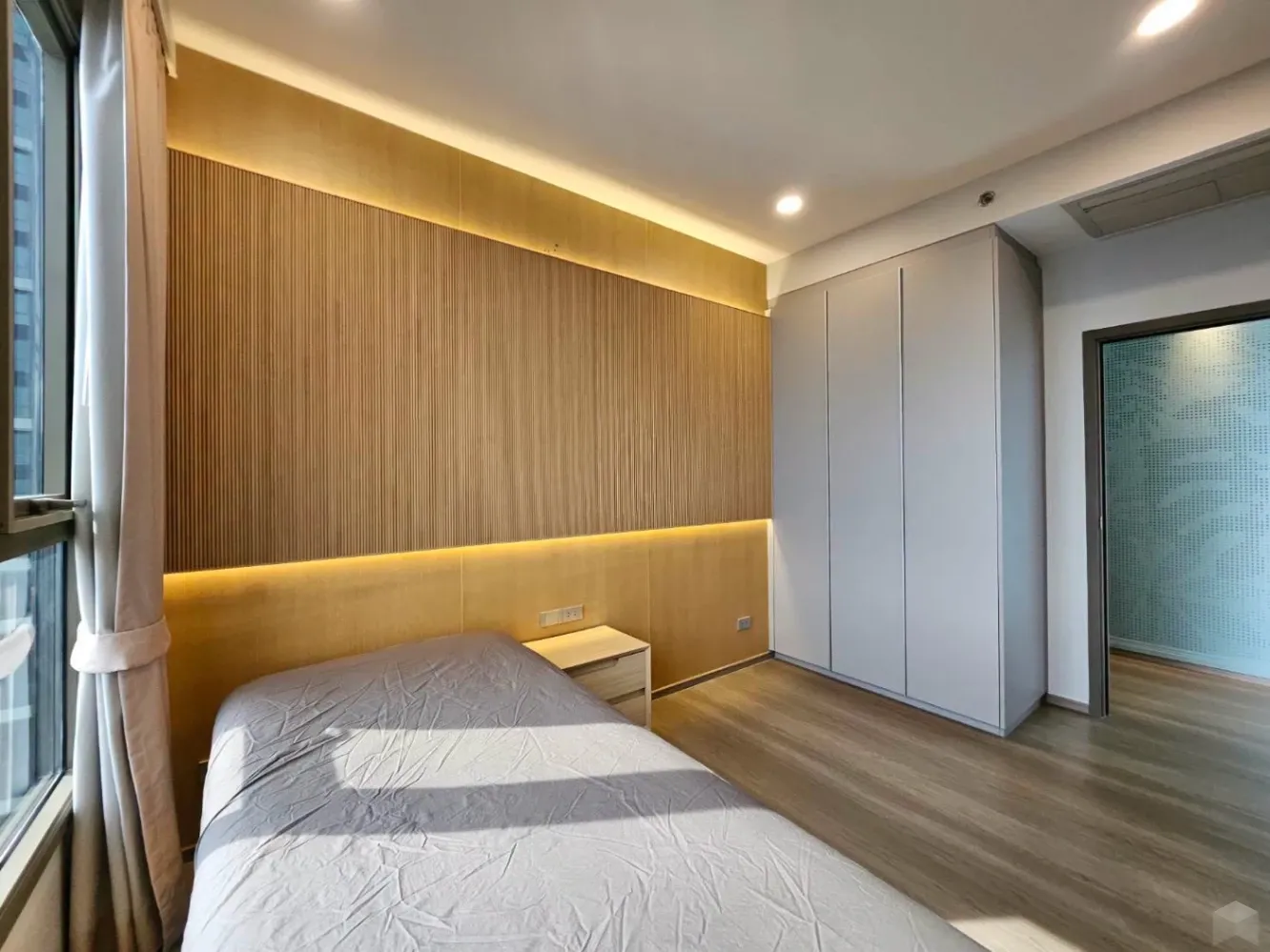 Rent Condo - ✨🌳 ให้เช่าคอนโดหรู 3BR ห้องมุม วิวป่า 30 ไร่ ใกล้ Mega Bangna | Whizdom The Forestias (วิสซ์ดอม เดอะ ฟอเรสเทียส์) Properties Bang Na • Bangkok - Image 13