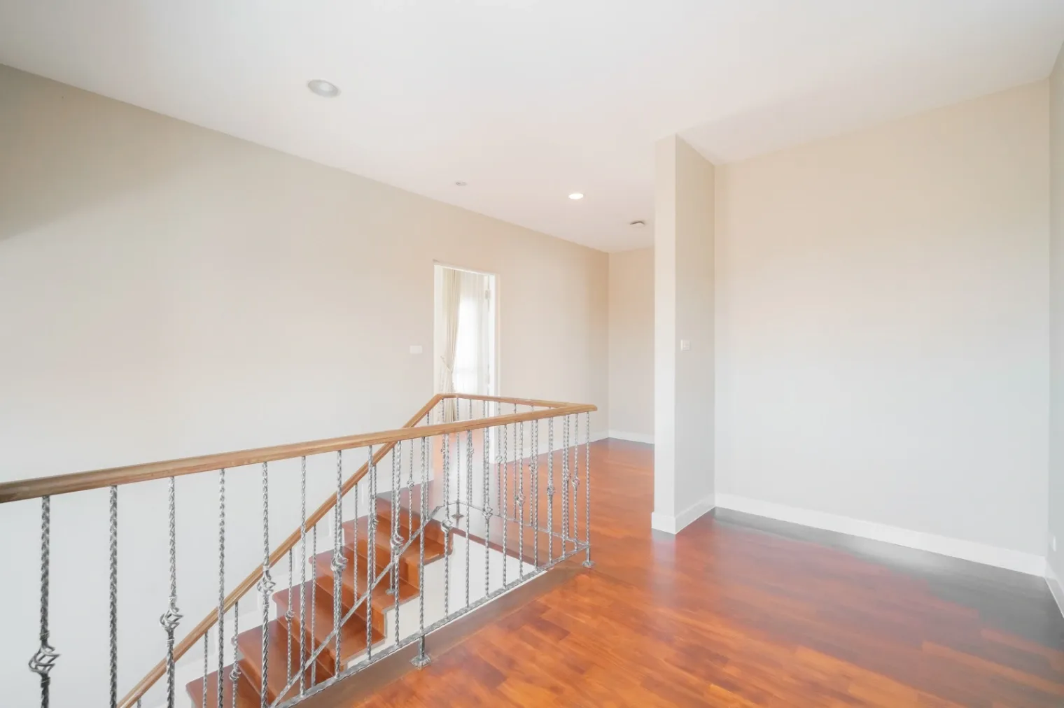 Sale/Rent Single House - หลุดขายด่วน! บ้านหรู 3 ชั้น ติด Wellington College (กรุงเทพกรีฑา) เดินไปเรียนได้เลย สภาพรีโนเวทใหม่เอี่ยม ราคาดีที่สุดในโครงการ! ✨ Properties Krungthep Kreetha • Bangkok - Image 17