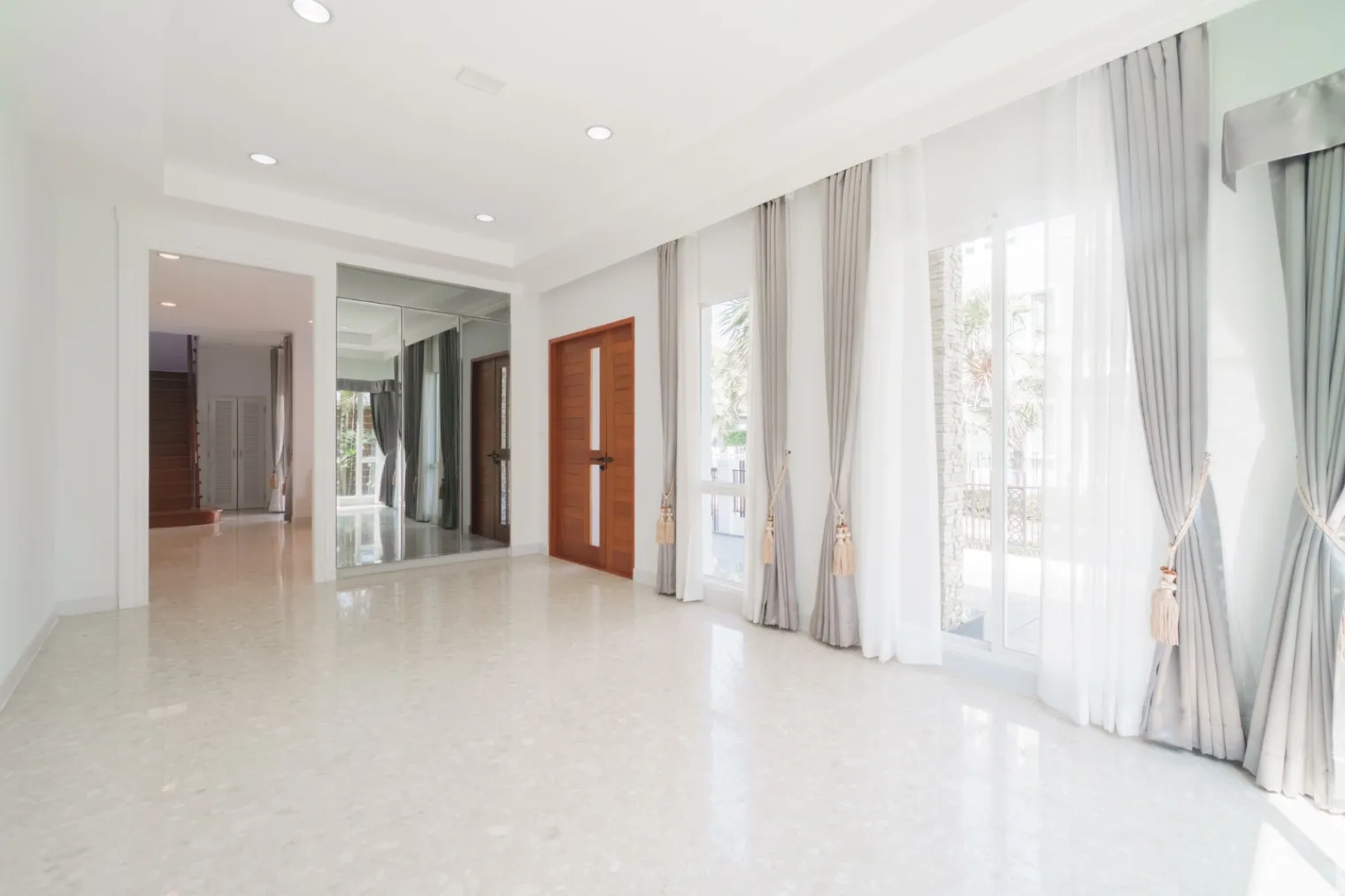Sale/Rent Single House - หลุดขายด่วน! บ้านหรู 3 ชั้น ติด Wellington College (กรุงเทพกรีฑา) เดินไปเรียนได้เลย สภาพรีโนเวทใหม่เอี่ยม ราคาดีที่สุดในโครงการ! ✨ Properties Krungthep Kreetha • Bangkok - Image 9